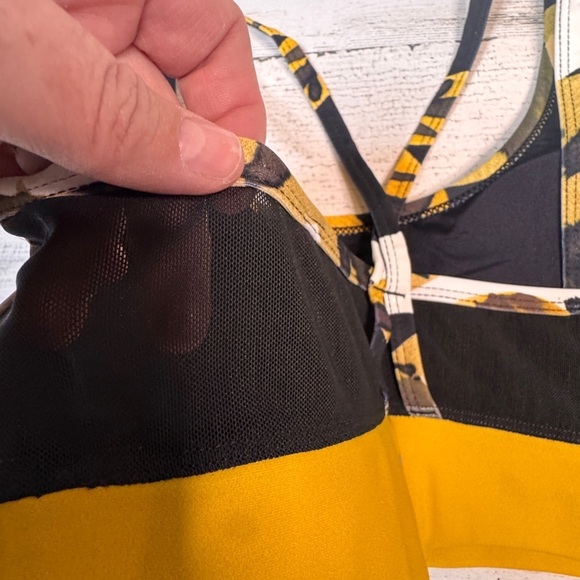 Prismsport Strappy Yellow Leaf Sports Bra Mesh NWT Small - Picture 4 of 8